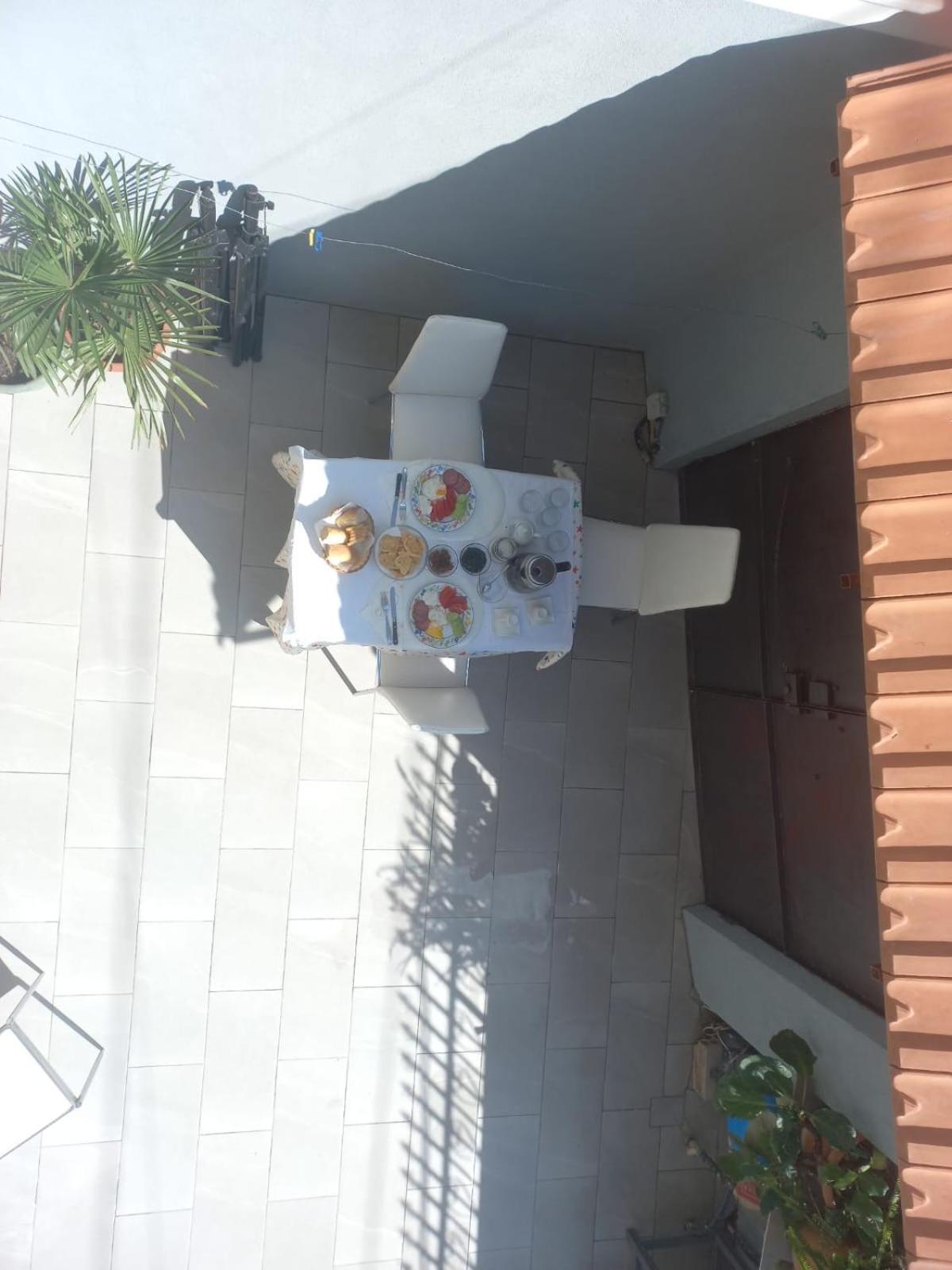 David Guesthouse Шкодер Екстер'єр фото